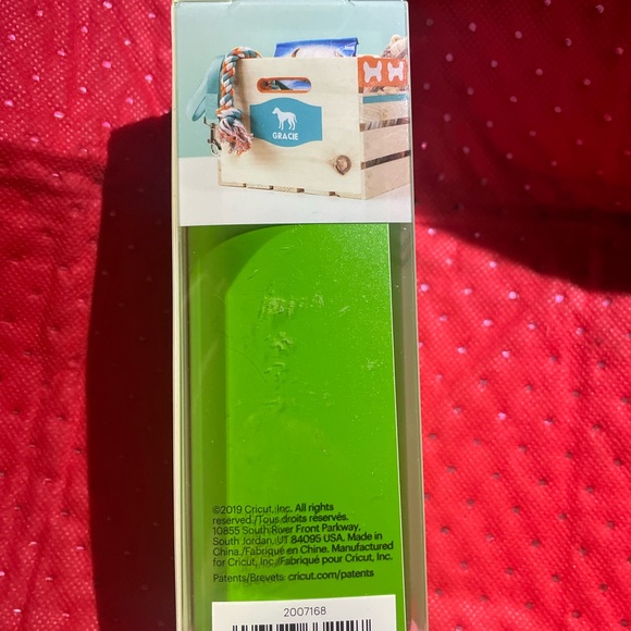 CricutJoy Smart Vinyl Removable, bright green, matte - Picture 2 of 6